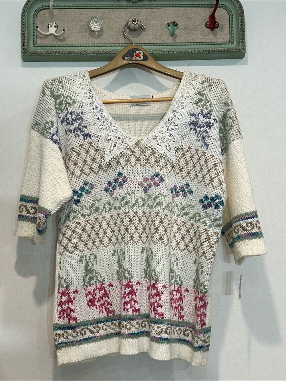 Vintage 90s Sweater LoftCream Knit V-Neck Sweater lace trim collar artful design